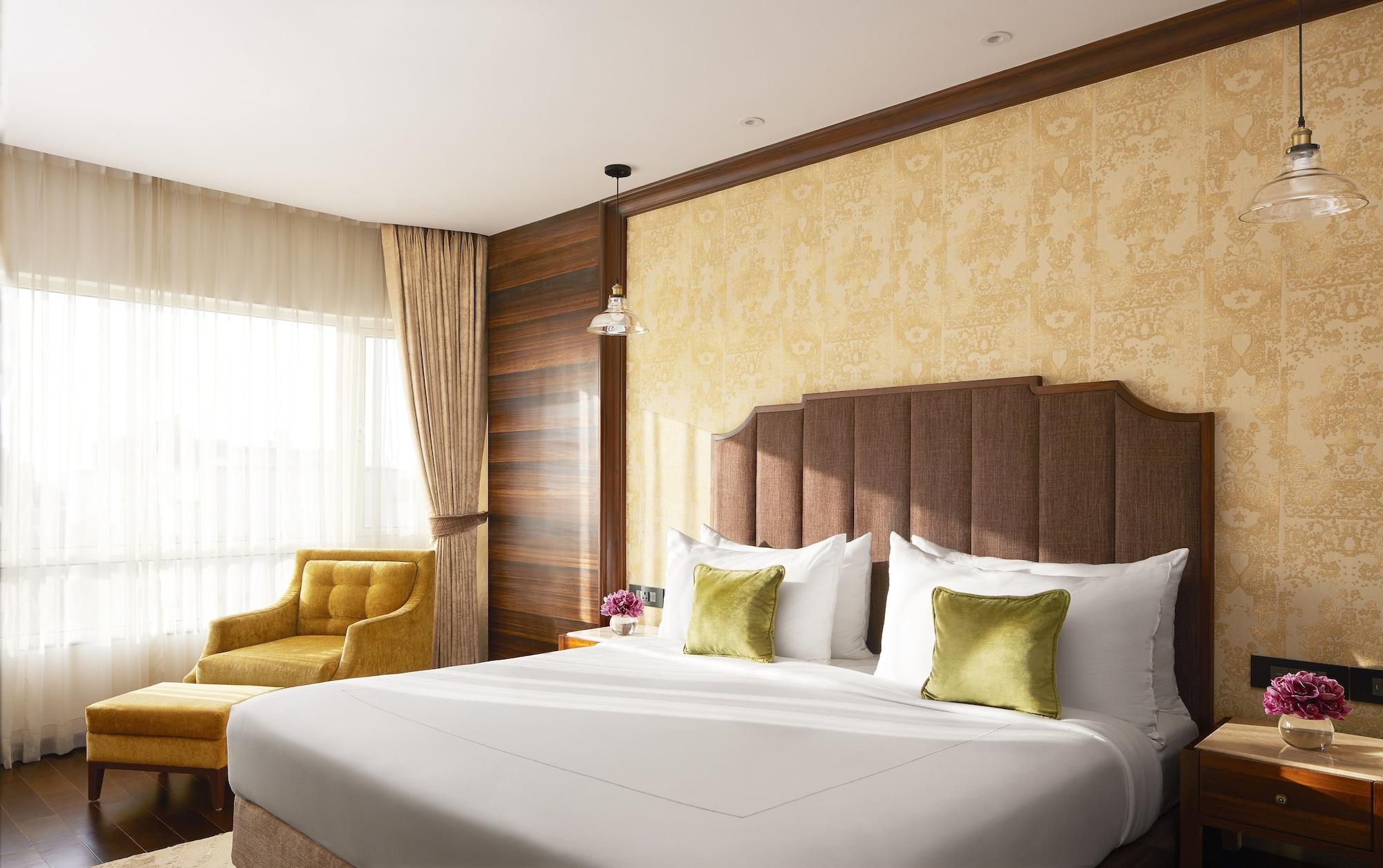 President - Ihcl Seleqtions Hotel Mumbai Exterior photo A bedroom at the Taj Bengal