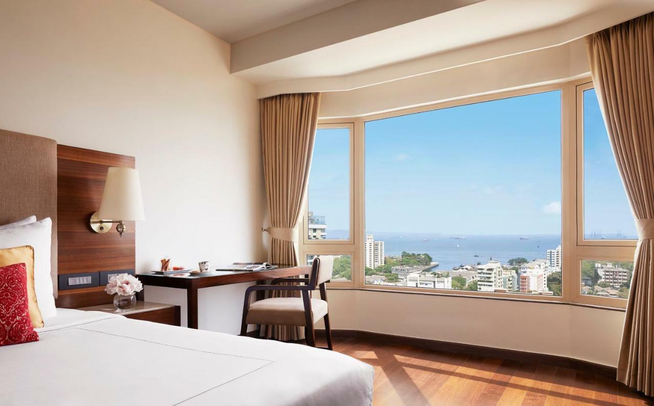 President - Ihcl Seleqtions Hotel Mumbai Exterior photo A room at the hotel