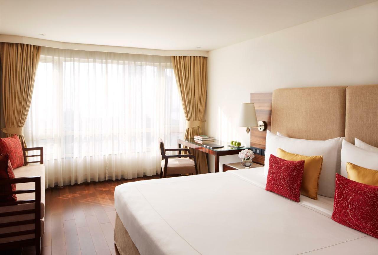 President - Ihcl Seleqtions Hotel Mumbai Exterior photo A room at the Taj Bengal